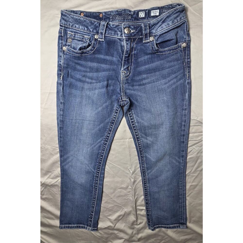 Miss Me Boyfriend Capri Jeans Women’s Size 27 Blue Medium Wash